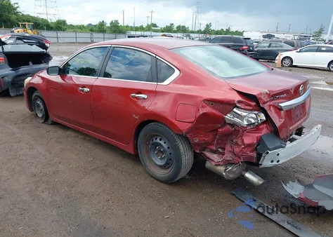 2013 Nissan Altima 2.5 S из США, поврежденный, VIN 1N4AL3AP1DC125866